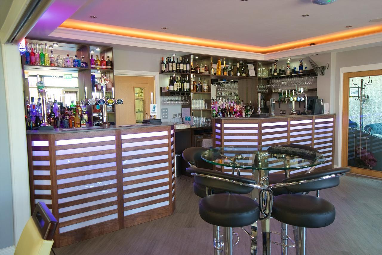 The Avenue Hotel Ltd Клітеро Екстер'єр фото