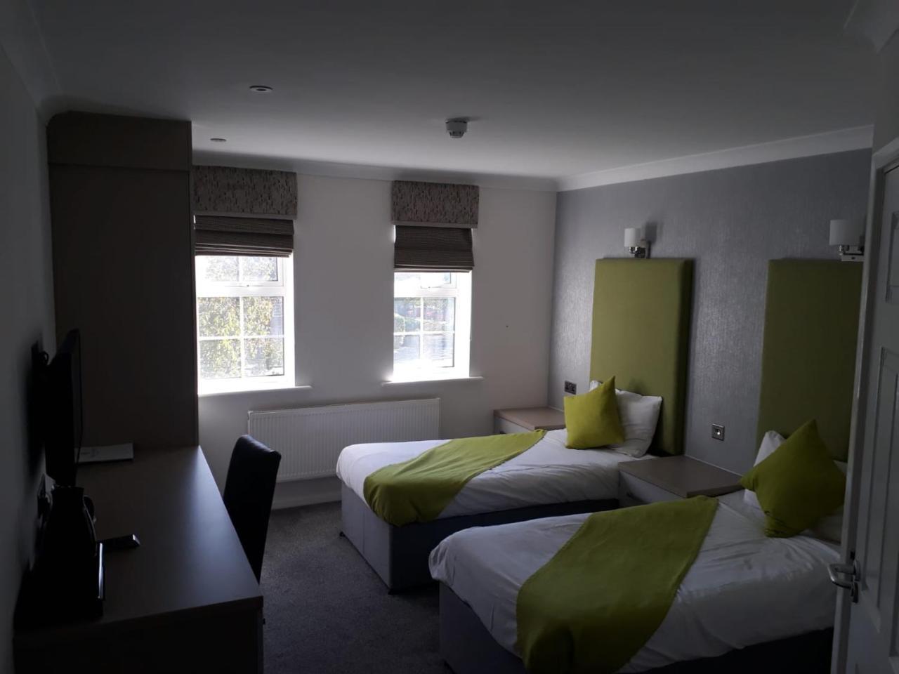 The Avenue Hotel Ltd Клітеро Екстер'єр фото